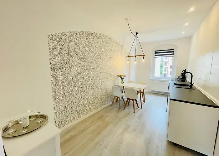 Apartment Erleben - Zentrale Zum Wohlfühlen No4 *